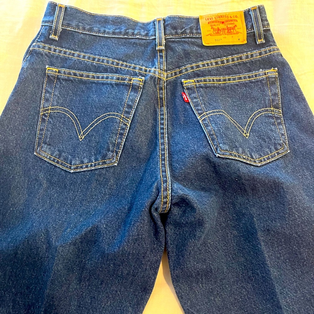 Vintage Levi’s 550 high waisted jeans